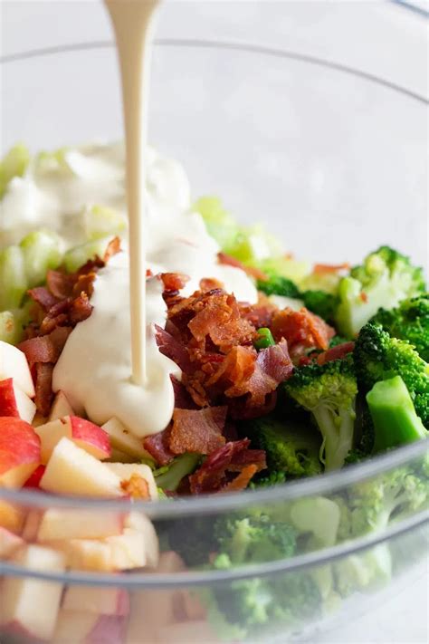 It uses crumbled real bacon, red onions, apple cider vinegar, crunchy walnuts and golden raisins for that perfect combination of salty. Bacon Apple Broccoli Salad | Recipe in 2020 | Apple ...