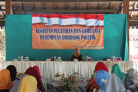 KEGIATAN PELATIHAN DAN FASILITASI PEREMPUAN DIBIDANG POLITIK IBC Craft