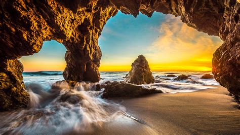 Download 1280x720 Wallpaper Coast Sea Waves Cave Nature Hd Hdv