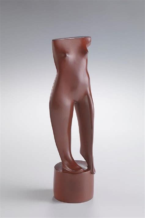 Kobe Staande Torso Voetje Vooruit Bronze Sculpture Standing Torse Foot Ahead For Sale At
