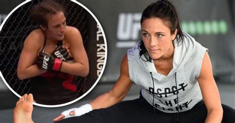 Female Ufc Fighter Exposed As Boobs Escape Bra During Bout Daily Star My Xxx Hot Girl