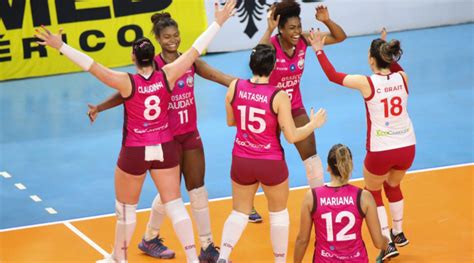 Turquia surpreende e vence a china por 3x0 no vôlei feminino. Vôlei | Osasco Audax vence e está na semifinal do ...