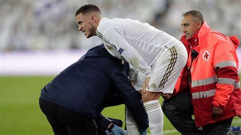 Real Madrid s Eden Hazard has muscle tear doubtful for clásico