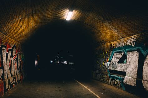 Free Street Tunnel At Night Image Stunning Photography