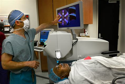 Study Laser Cataract Surgery Shows Slight Advantage Over Conventional