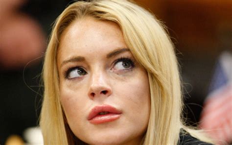 lohan s 90 day sentence begins today emirates24 7