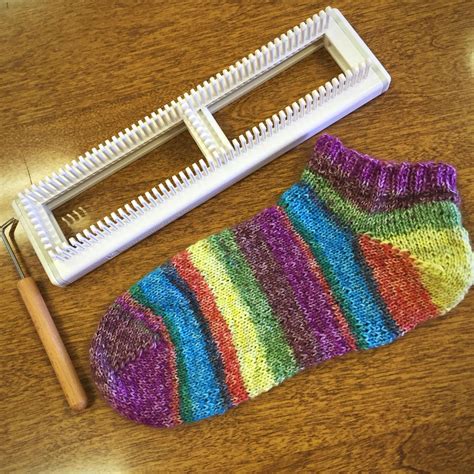 Learn To Loom Knit Sock Class Twisted Purl Knitting Loom Socks