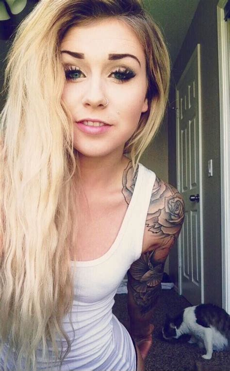🍹 hair tattoo girl hair tattoos body tattoos beautiful long hair beautiful people blonde