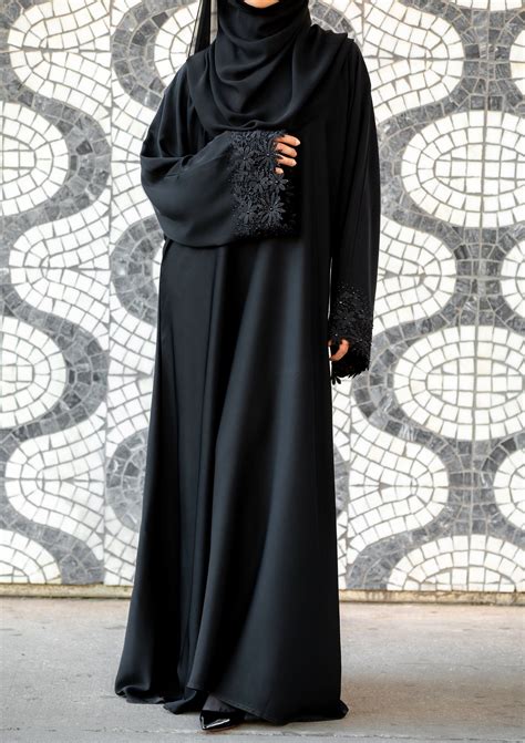 Be Simply Elegant With The Beautiful Talbiyah Abaya Our Talbiyah Abaya Is The Perfect Classic