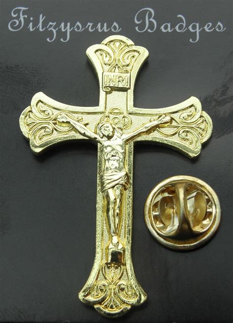 Large Gold Coloured Crucifix Lapel Pin Badge Catholic Holy Cross Brooch