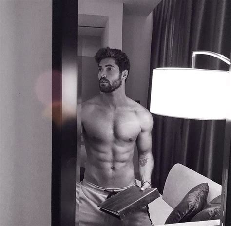 pin by fernanda sosa on nick bateman nick bateman nick gorgeous men