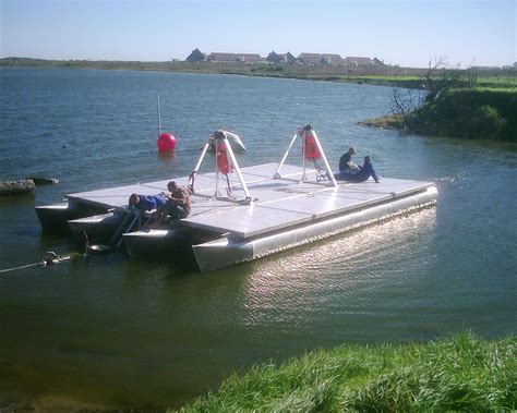 How Much Does A Pontoon Boat And Trailer Weigh