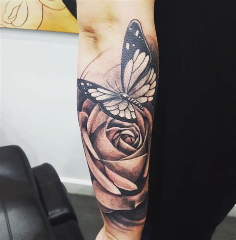 28 Awesome Butterfly Tattoos With Flowers That Nobody Will Tell You