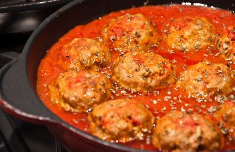 Boulettes de viande à la sauce tomate Recipe Cart