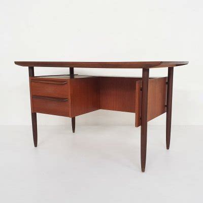 Mid Century Teak Desk By Punch Design Canada 1960s 152689