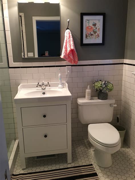 From sinks to wall cabinets to double sinks, there are lots of options to store what you need, no matter the size of your bathroom. Small bathroom with IKEA sink and HEMNES cabinet
