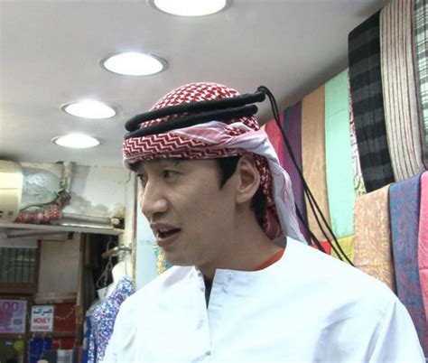 Born on july 14, 1985, lee began his career as a model at the age of 22. Lee Kwang Soo Tackles Speaking Arabic on "Running Man ...