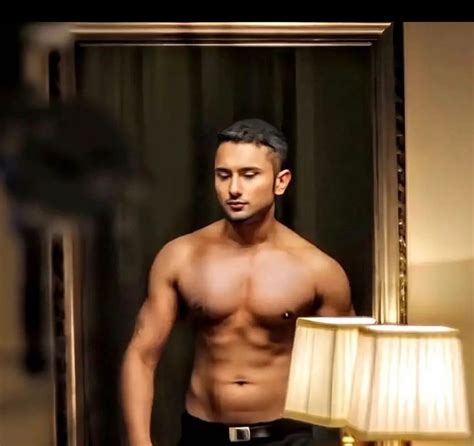 Honey Singh Drops A Throwback Pic Of His Chiseled Body From 2011 Watch Me In 2023 Now The