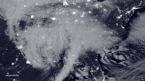 Epic Snowstorm Heads For Us East Coast