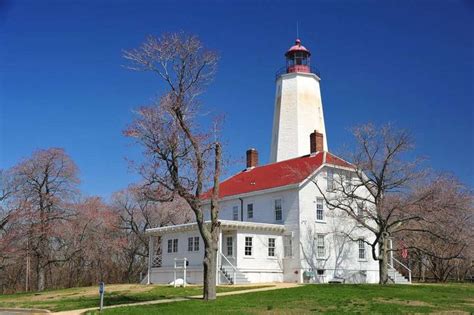 New Jersey Sandy Hook Lighthouse Meet The New Jersey Landmark That Has