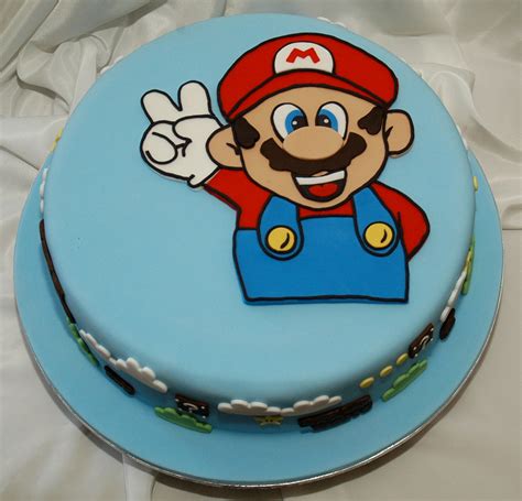 These items are part of our personal collection and are not for sale. Super Mario cake | Emma Vernon | Flickr