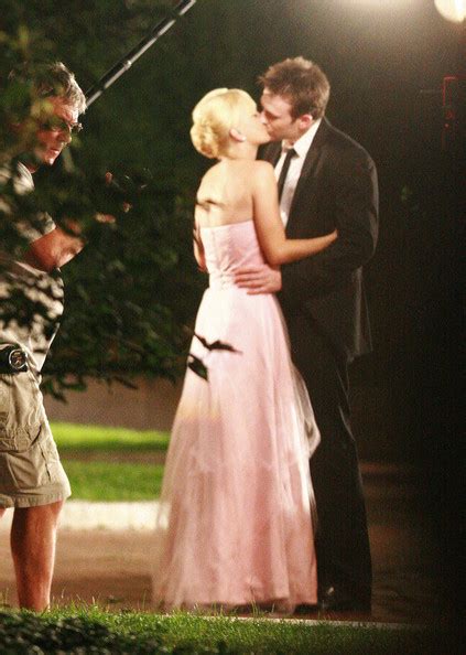 Chris And Anna Faris Film Whats Your Number Chris Evans Photo