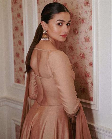 Alia Bhatt Serves A Gorgeous Look In A Nude Kalidaar Set For Rrr Promotions