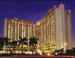 Adapun menurut rekapitulasi phri, daftar hotel yang dapat melayani karantina sementara di dki jakarta meliputi; Daftar Nama Hotel di Jakarta - Situs Booking Hotel Online ...