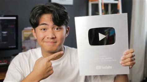 1 Juta Subscriber Berapa Reward Yang Didapatkan Youtuber Begini