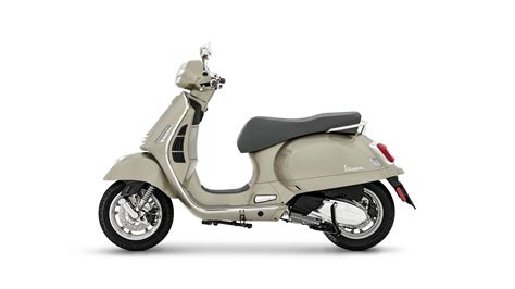 2023 Vespa Gts 300 Guide • Total Motorcycle