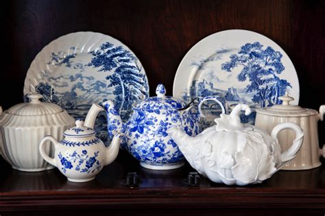 Mix And Match Blue And White Dishes The Ribbon In My