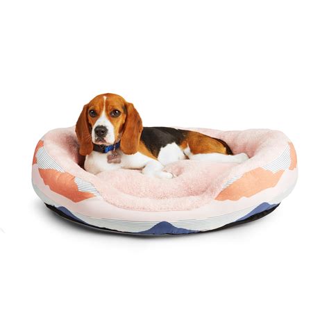 Everyyay Essentials Step In Nester Dog Bed 36 L X 30 W X 7 H Tan