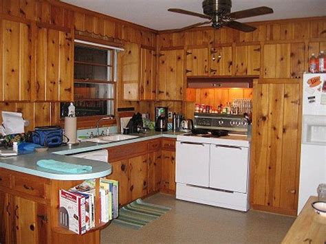 10 Rustic Kitchen Designs With Unfinished Pine Kitchen Cabinets Pine