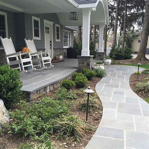 Landscaping Ideas For Front Walkway Front Yard Sidewalk Landscaping