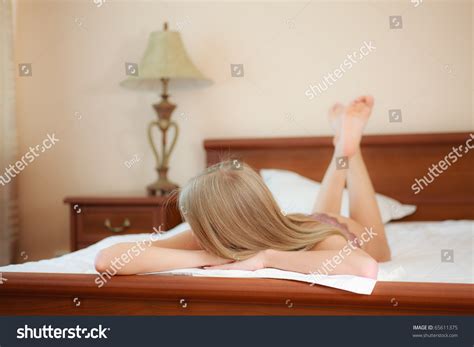 Beautiful Naked Blonde Bed White Sheets Stock Photo Edit Now 65611375
