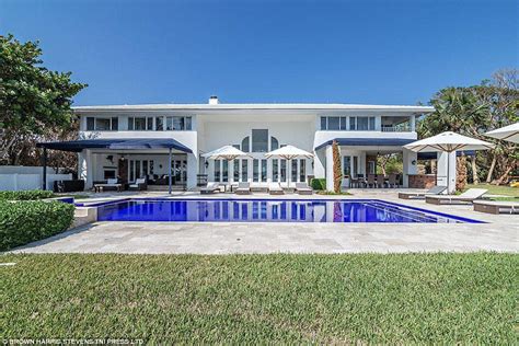 Rosie Odonnell Sells West Palm Beach Waterfront Mansion For 5million