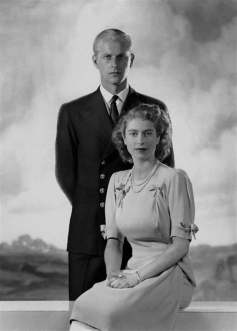 Prinz philip, der ehemann der britischen königin elizabeth ii., ist im alter von 99 jahren gestorben. 菲利普亲王出轨事件回顾，菲利普亲王年轻时帅气照片(2)_江都在线
