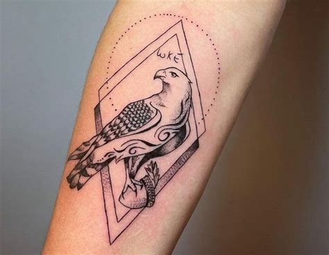 101 Best Hawk Tattoo Ideas You Have To See To Believe Outsons