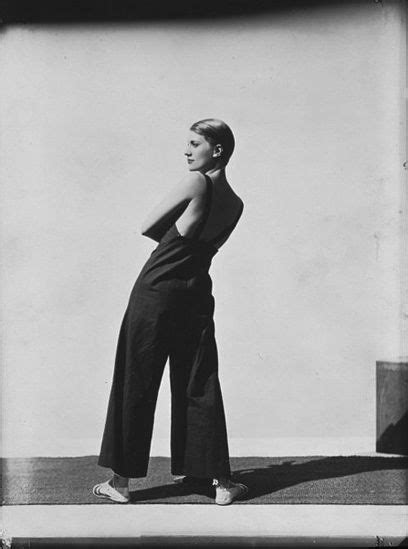 Floating head mary taylor, new york lee miller. LEE MILLER - FORMIDABLE MAG - Photography