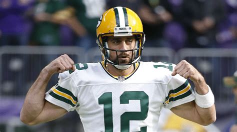 Aaron rodgers nfl quarterback green bay packers. Is Aaron Rodgers Gay? Who is His Wife, Brother, Girlfriend, Family?