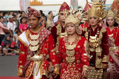 Mengenal Lebih Dekat Masyarakat Adat Lampung Saibatin Sultantv Co