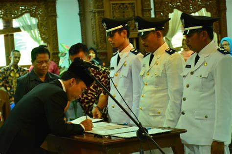 Seperti berikut ini cara untuk menjadi pribadi yang kreatif dan inovatif. InfoPublik - Membangun Pola Pikir Kreatif dan Inovatif