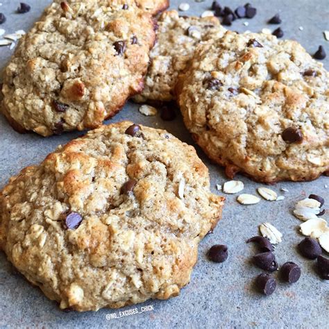 These gluten free, flourless peanut butter cookies are made with 7 simple ingredients and are full of peanut butter flavor! Oatmeal Chocolate Chip Protein Cookies | Recipe | Oatmeal ...