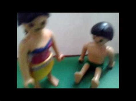 Villa ghazara, dari luar, banglo milik dr ghazaly baqri dan isterinya, zaharah mustakim kelihatan indah dan sempurna. La villa des coeurs brisés playmobil 1 épisode 8 - YouTube
