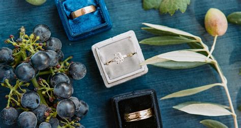 20 Wedding Ring Photography Ideas