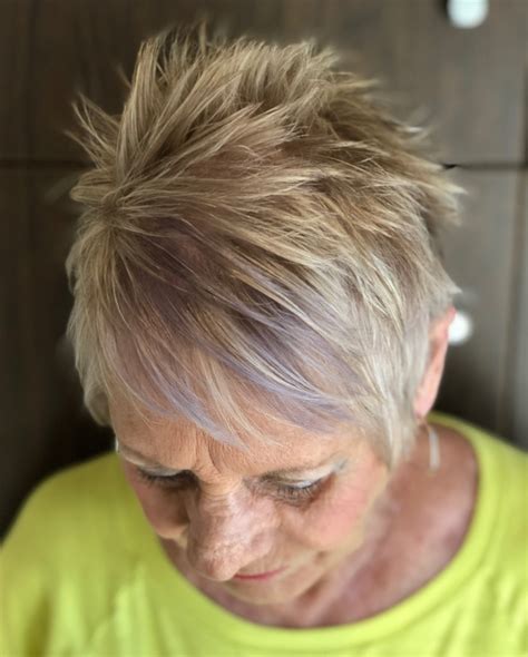 People with fine thin hair often have trouble finding a hairstyle that works because their hair just won't settle properly with most haircuts get your hair cut with layers. 50 Best Looking Hairstyles for Women Over 70 - Hair Adviser