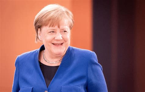 Unter ihrer führung sind die deutschen in guten händen. Le grand retour d'Angela Merkel