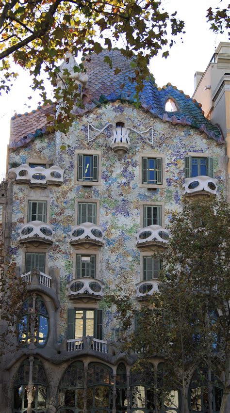 Casa Battló Another One Of Antonio Gaudis Famous Buildings In