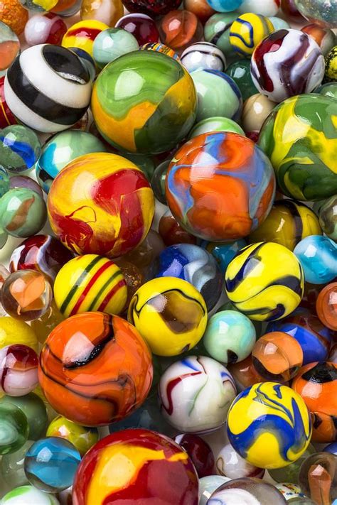 Pin By Helen Eproson On Paperweights And Marbles In 2021 Glass Marbles