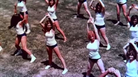 Delinquent Schoolgirls Un Film De 1975 Télérama Vodkaster